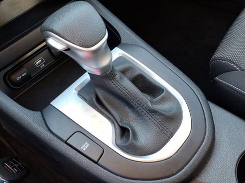 Used 2024 Kia Forte LXS image 26