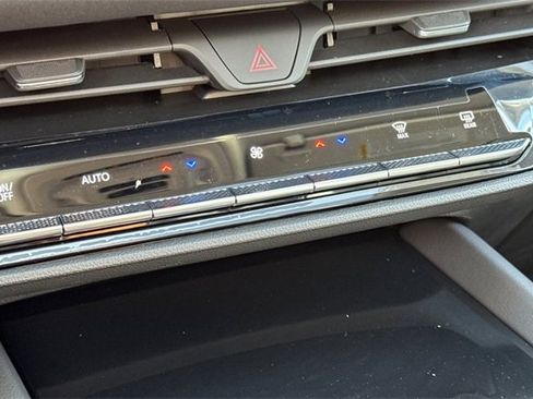 New 2026 Buick Envision Sport Touring image 25