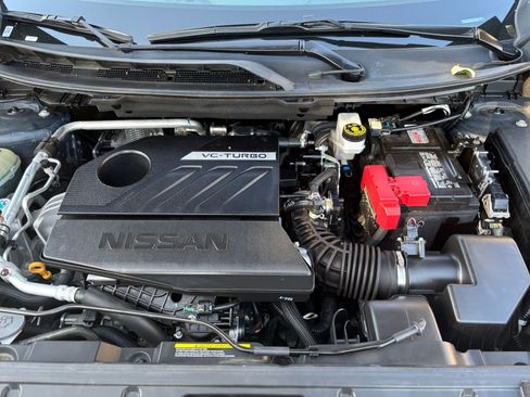 Used 2025 Nissan Rogue SV AWD/4WD image 34