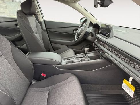 New 2025 Honda Accord SE image 33