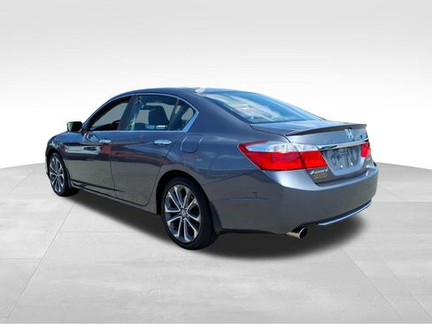 Used 2013 Honda Accord Sport image 22