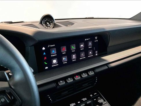 Used 2025 Porsche 911 Carrera image 19