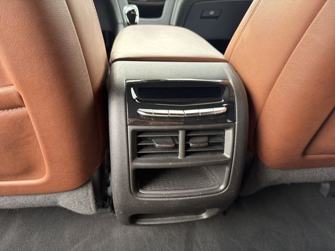 Used 2020 Cadillac XT5 Premium Luxury image 24