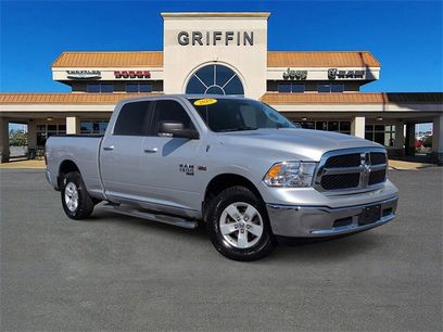 Used 2019 RAM 1500 Classic SLT w/ Luxury Group