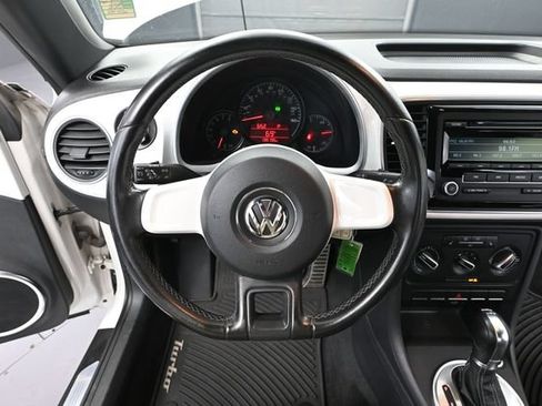 Used 2012 Volkswagen Beetle 2.0T FWD image 23