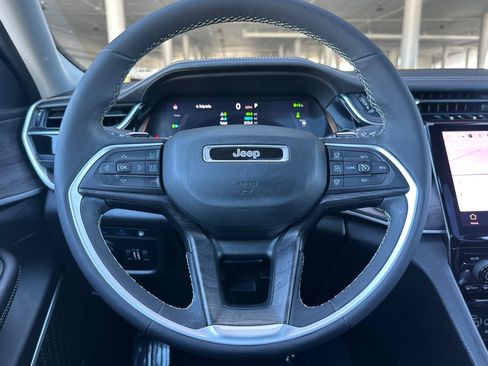 Used 2022 Jeep Grand Cherokee Limited 4xe w/ MOPAR Finishing Package AWD/4WD image 23