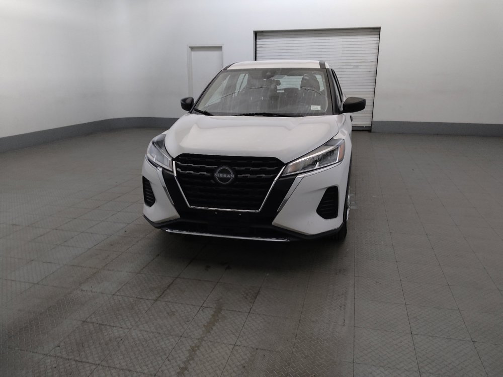 Used 2024 Nissan Kicks S FWD image 15