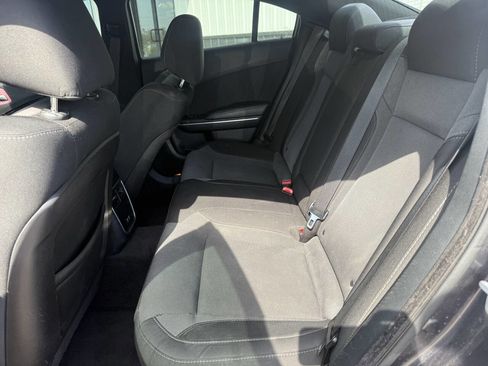 Used 2018 Dodge Charger SXT Plus image 16