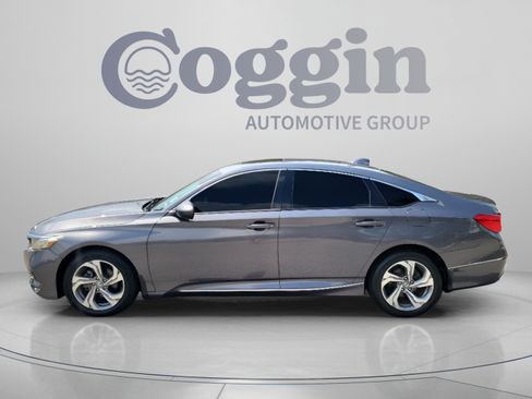 Used 2019 Honda Accord EX image 2