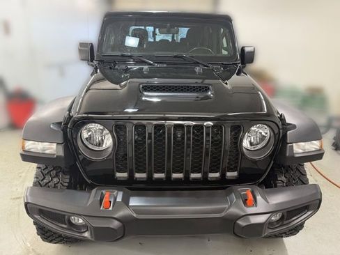 Used 2022 Jeep Gladiator Mojave w/ Trailer Tow Package AWD/4WD image 3
