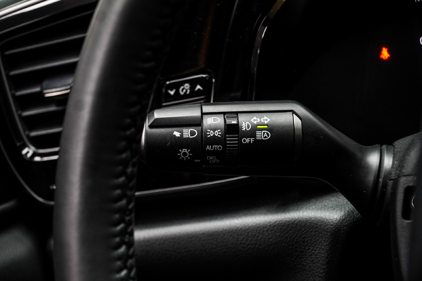 Used 2024 Lexus NX 250 FWD w/ Towing Package (2000 Lbs) image 27