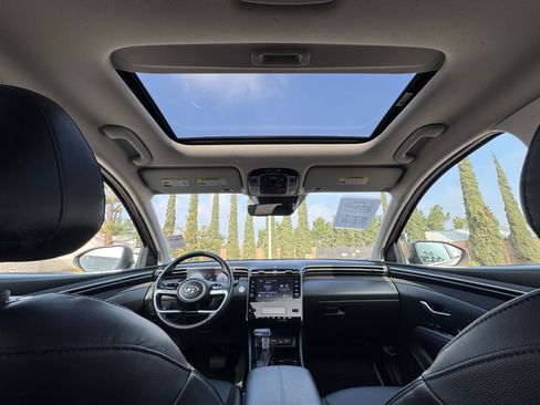 Used 2022 Hyundai Tucson SEL w/ Convenience + Premium Package image 16