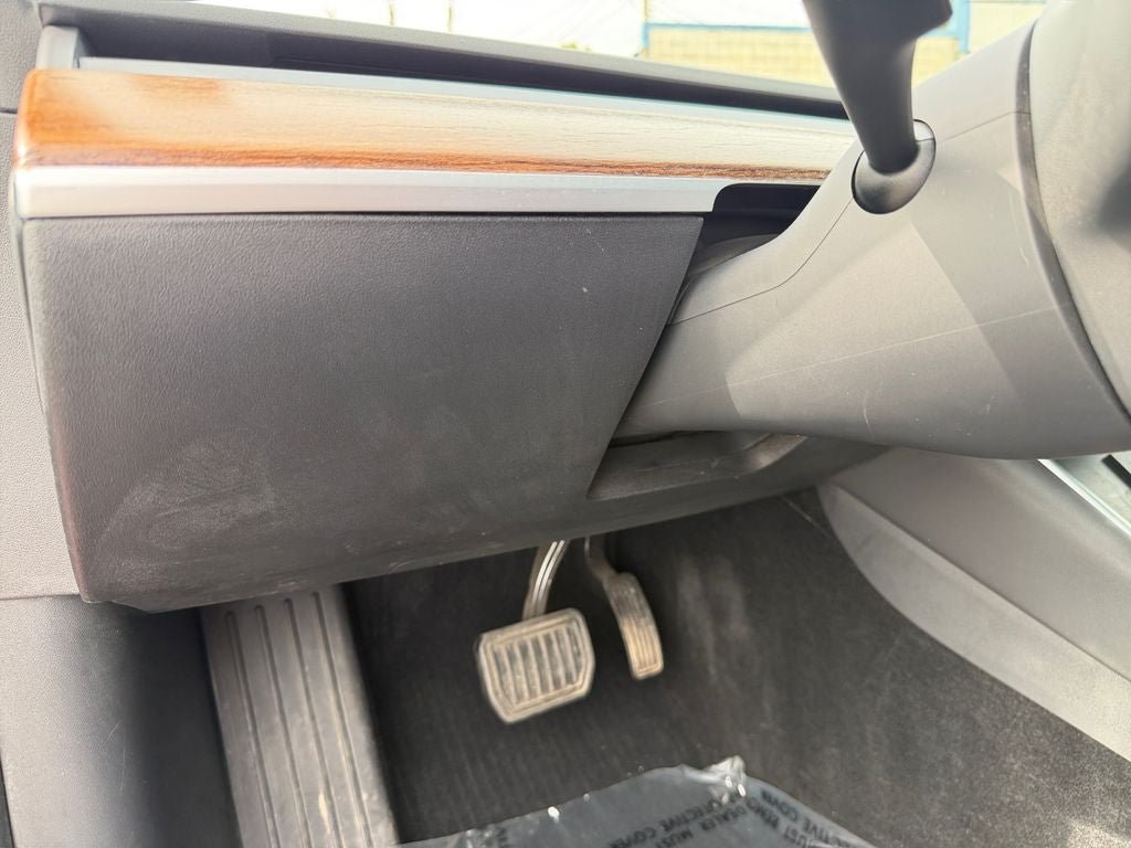 Used 2018 Tesla Model 3 Long Range AWD/4WD image 19