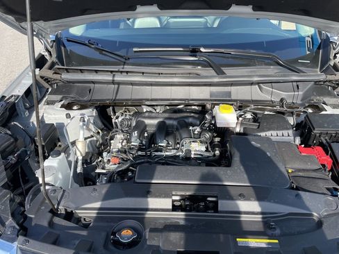 Used 2025 Nissan Pathfinder SL image 62