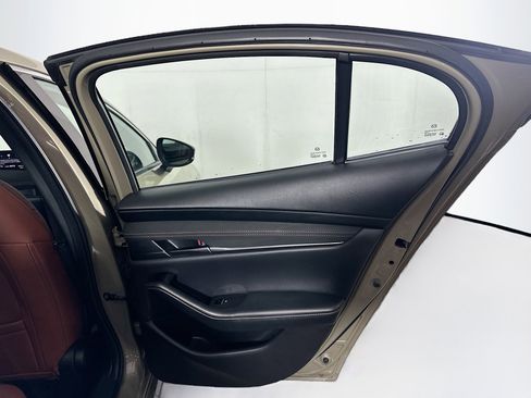 Used 2024 MAZDA MAZDA3 s image 28