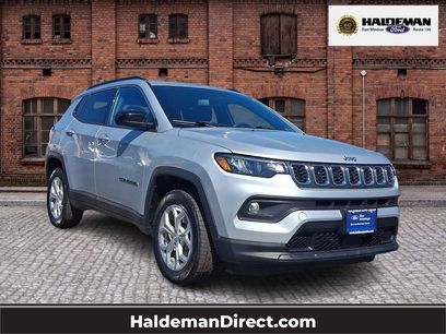 Used 2024 Jeep Compass Latitude