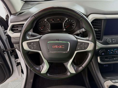 Used 2020 GMC Acadia SLE w/ Driver Convenience Package image 13