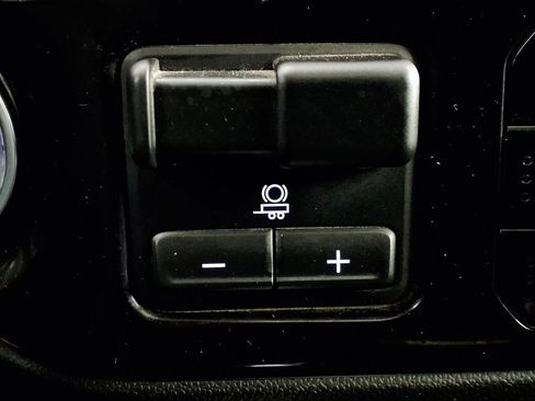 Used 2024 Chevrolet Silverado 2500 High Country w/ High Country Premium Package image 22