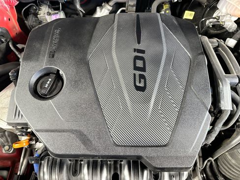 Used 2023 Hyundai Santa Fe SEL w/ Premium Package image 31