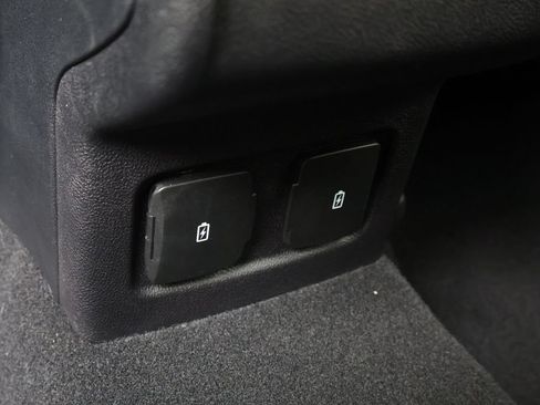 Used 2023 Lincoln Corsair Reserve FWD image 45