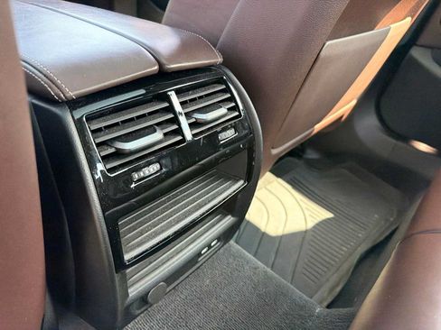 Used 2021 BMW 540i xDrive w/ Premium Package AWD/4WD image 25