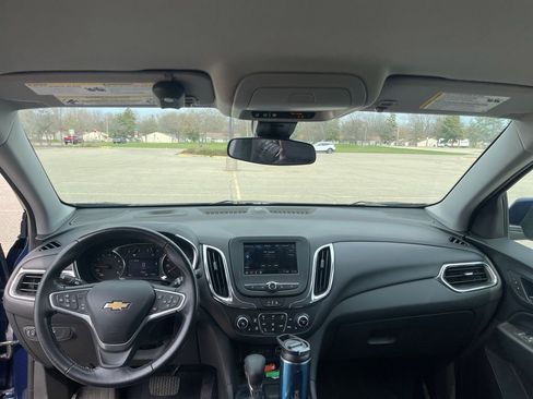 Used 2022 Chevrolet Equinox LT image 14