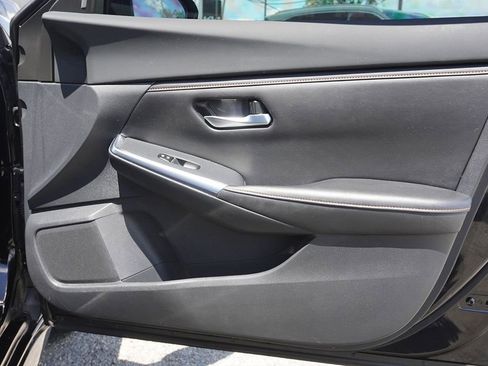 Used 2021 Nissan Sentra SR FWD image 19