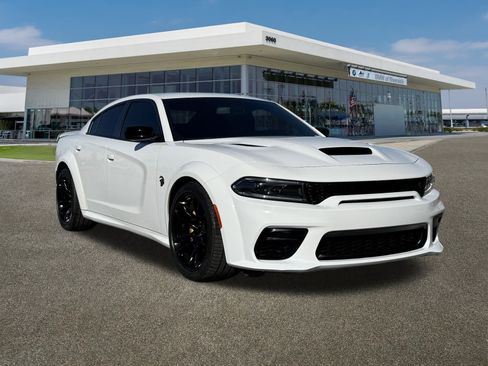 Used 2023 Dodge Charger SRT Hellcat image 2