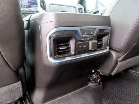 Used 2020 Chevrolet Silverado 2500 LTZ image 47