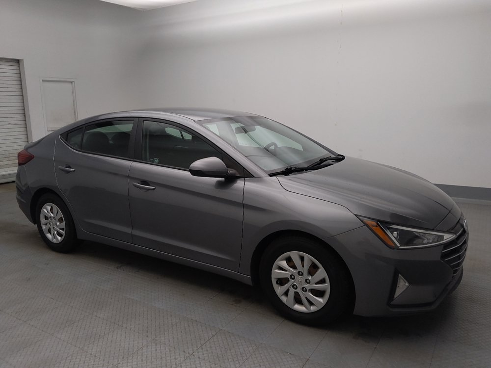 Used 2019 Hyundai Elantra SE w/ Cargo Package FWD image 11