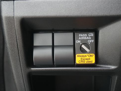Used 2011 MAZDA MX-5 Miata Grand Touring RWD image 25