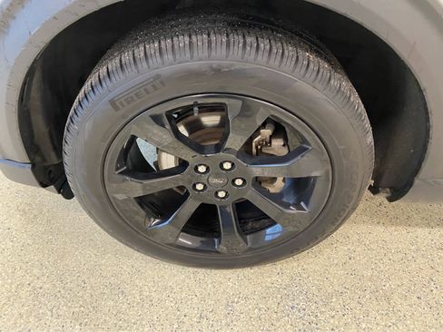 Used 2023 Ford Explorer ST-Line w/ Class IV Trailer Tow Package image 13