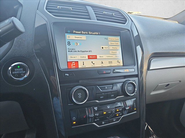 Used 2018 Ford Explorer XLT w/ Equipment Group 202A FWD image 14
