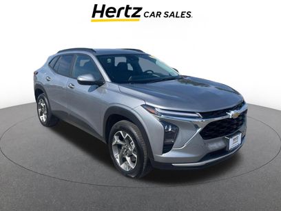 Used 2025 Chevrolet Trax LT w/ LT Convenience Package