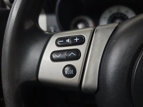 Used 2012 Toyota FJ Cruiser 4WD w/ Convenience Pkg image 19