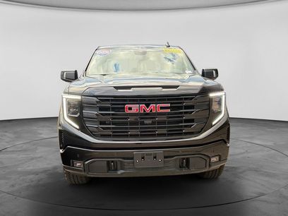 New 2026 GMC Sierra 1500 Elevation w/ Elevation Premium Package