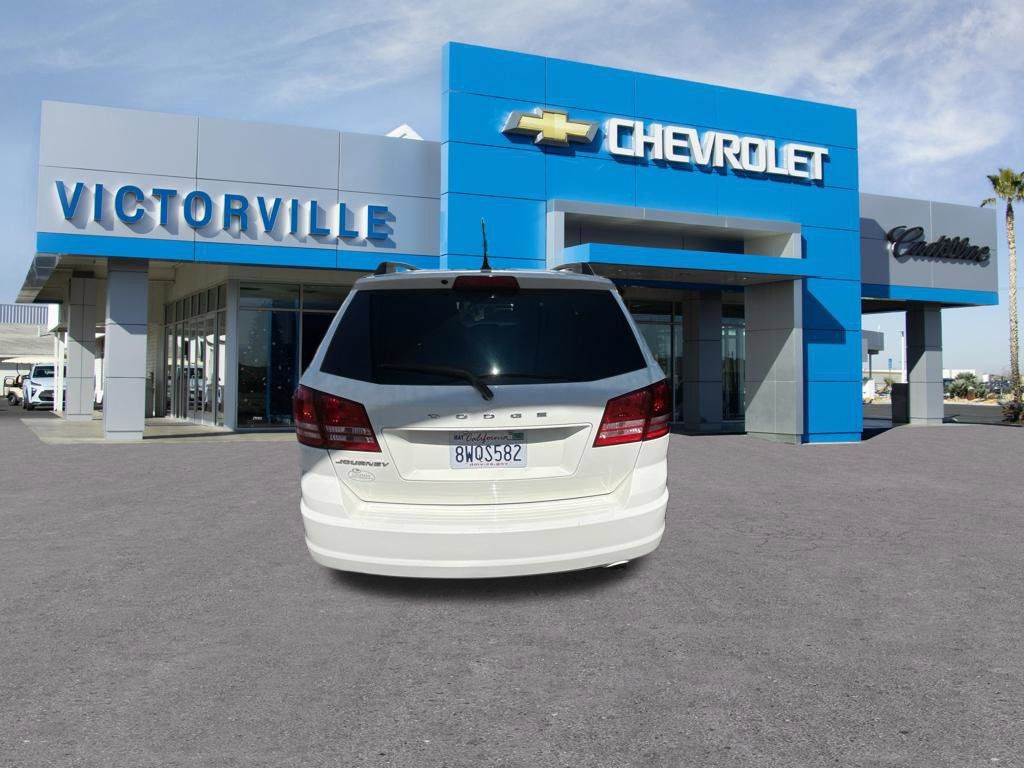Used 2018 Dodge Journey SE w/ Blacktop Package FWD image 5