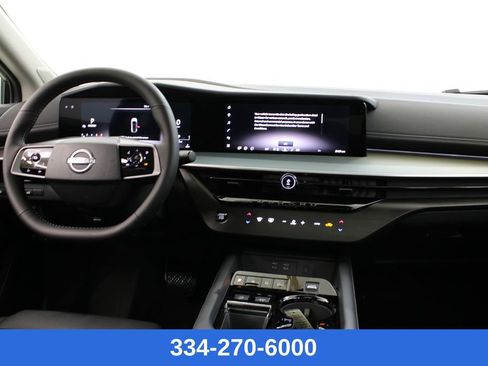 New 2025 Nissan Murano SL image 9