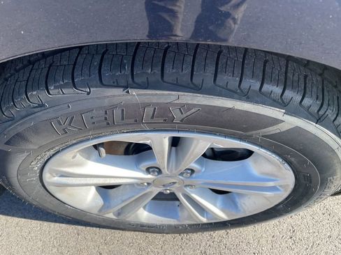 Used 2016 Ford Taurus SEL w/ Equipment Group 201A image 26