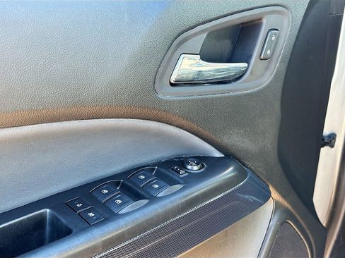Used 2022 Chevrolet Colorado Z71 image 17