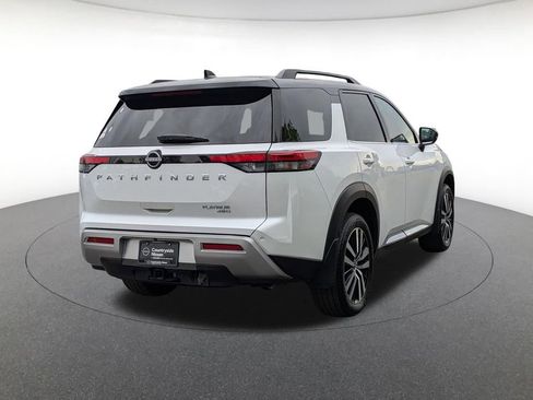 Used 2025 Nissan Pathfinder Platinum AWD/4WD image 5