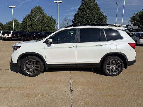 Used 2022 Honda Passport EX-L image 3