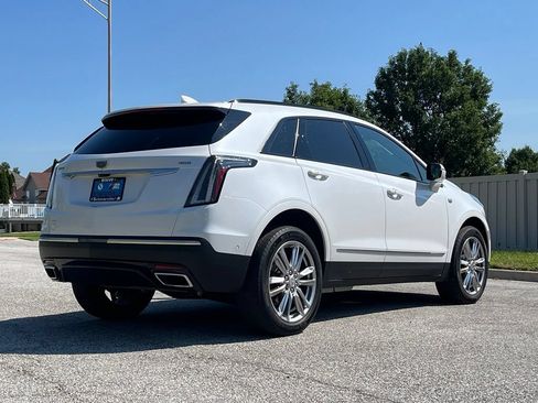 Used 2023 Cadillac XT5 Sportv w/ Technology Package AWD/4WD image 7