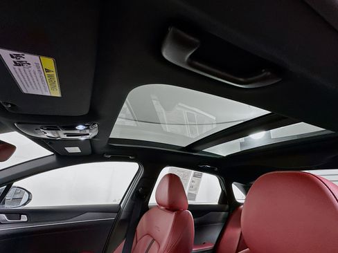 Used 2024 Kia K5 GT-Line image 25