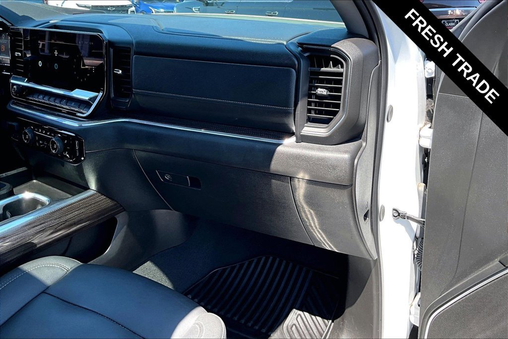Used 2024 Chevrolet Silverado 1500 RST w/ Convenience Package II AWD/4WD image 26