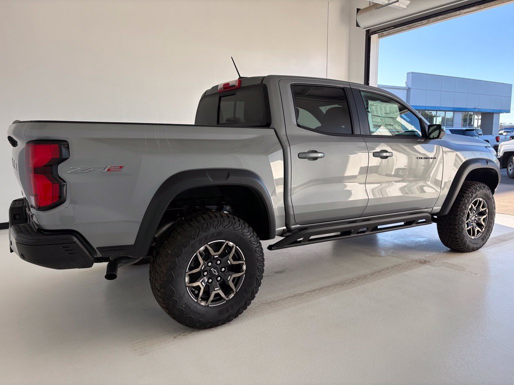 New 2026 Chevrolet Colorado ZR2 w/ Technology Package AWD/4WD image 24