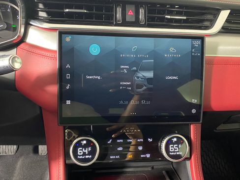 Used 2021 Jaguar F-PACE R-Dynamic S image 25