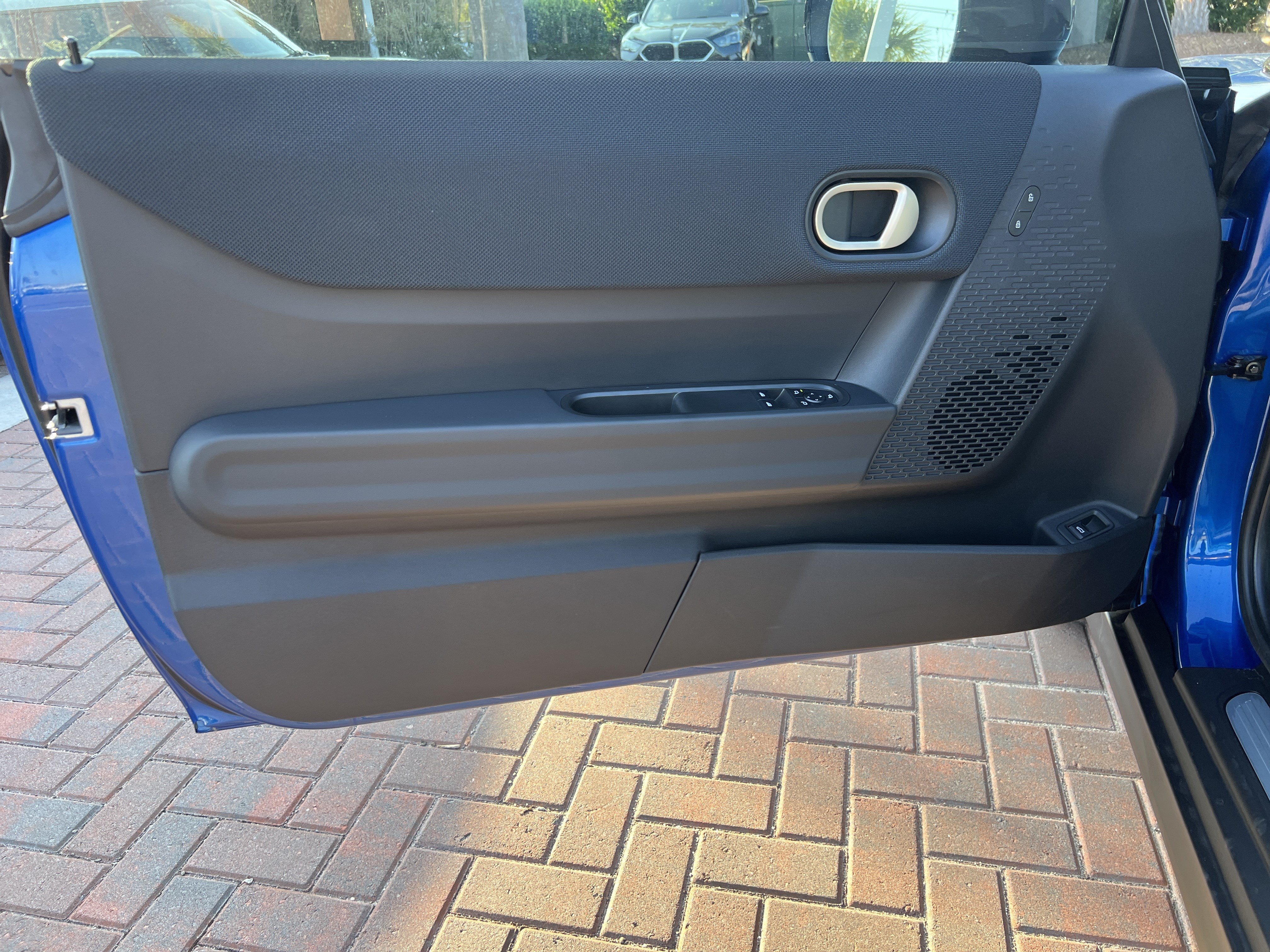 Used 2026 MINI Cooper 2-Door Hardtop FWD image 7