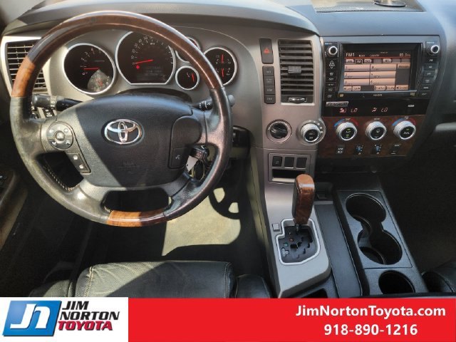 Used 2011 Toyota Tundra Limited w/ Platinum Pkg AWD/4WD image 27