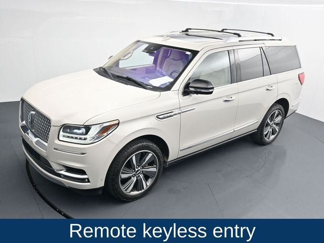 Used 2019 Lincoln Navigator Reserve w/ Cargo Package AWD/4WD image 23